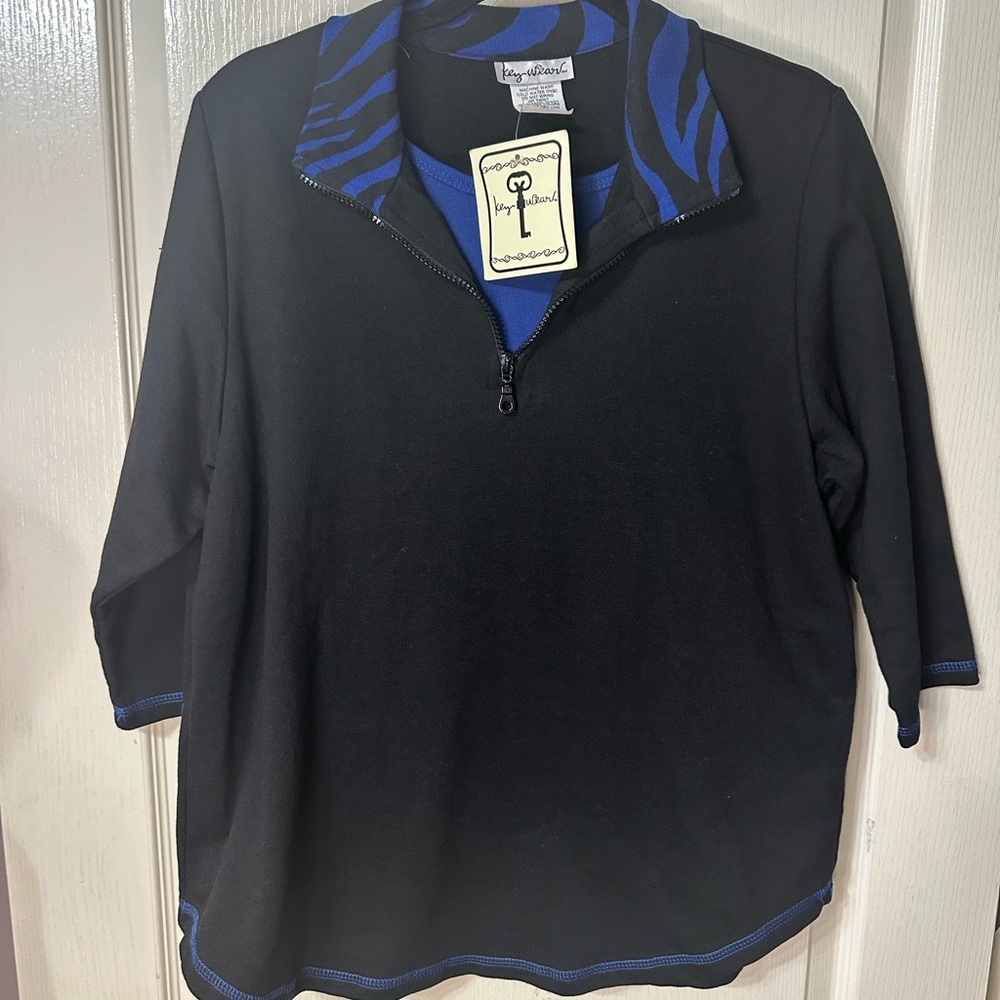 NWT  Black and Blue Women's Top